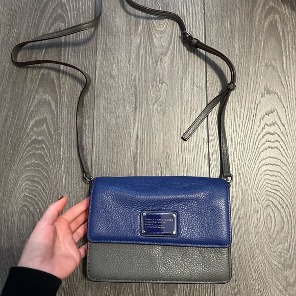 Marc Jacobs crossbody bag - Picture 2 of 7